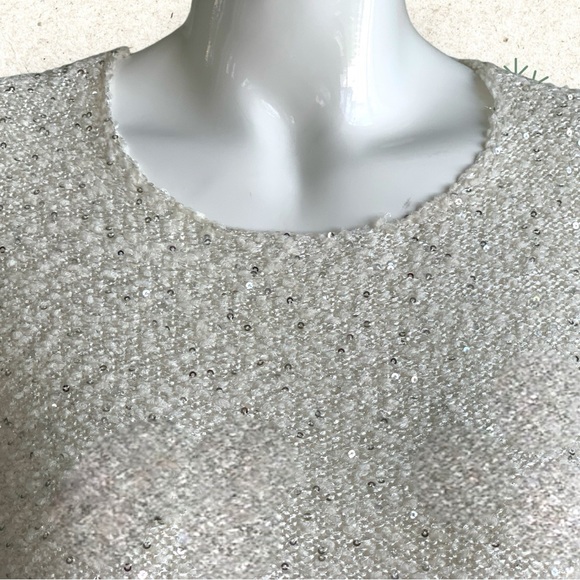 ALFANI WHITE METALLIC SEQUIN PULLOVER SWEATER. WOMEN’S SIZE PETITE SMALL/MEDIUM - Picture 5 of 6